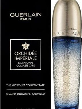 THE MICRO-LIFT CONCENTRATE
Exceptional rejuvenating, firming and sculpting serum